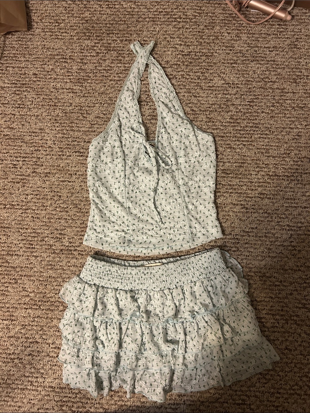 Light Mint Floral Halter Crop Top — Women’s Halter Crop. worn only once